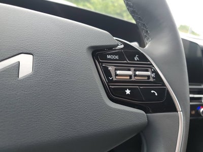 2025 Kia Niro SX Touring