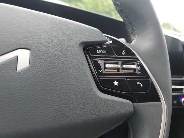 2025 Kia Niro SX Touring