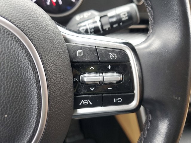 2023 Kia Carnival LX