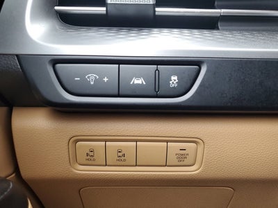 2023 Kia Carnival LX