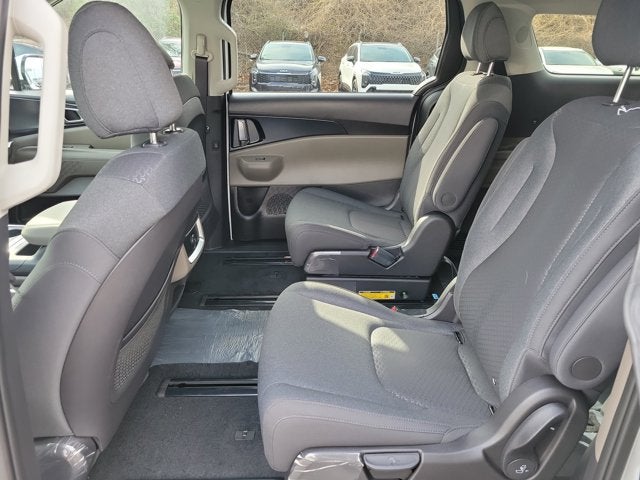 2026 Kia Carnival LX