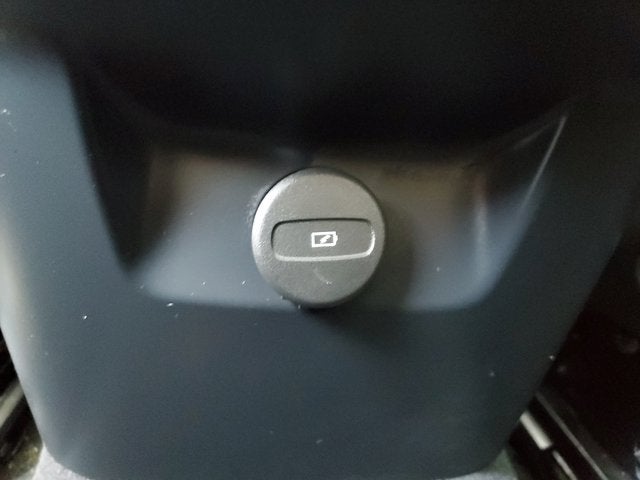 2023 Volvo XC60 Ultimate Bright Theme