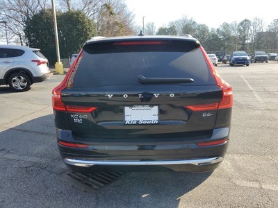 2023 Volvo XC60 Ultimate Bright Theme