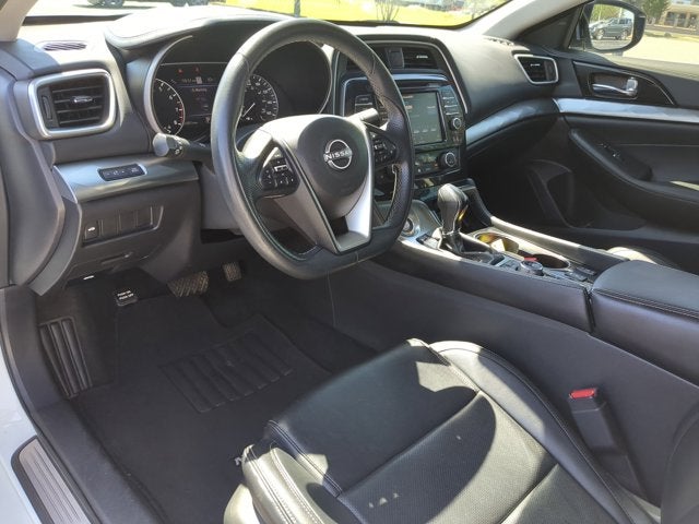 2023 Nissan Maxima SV