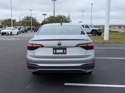 2024 Volkswagen Jetta 1.5T SE