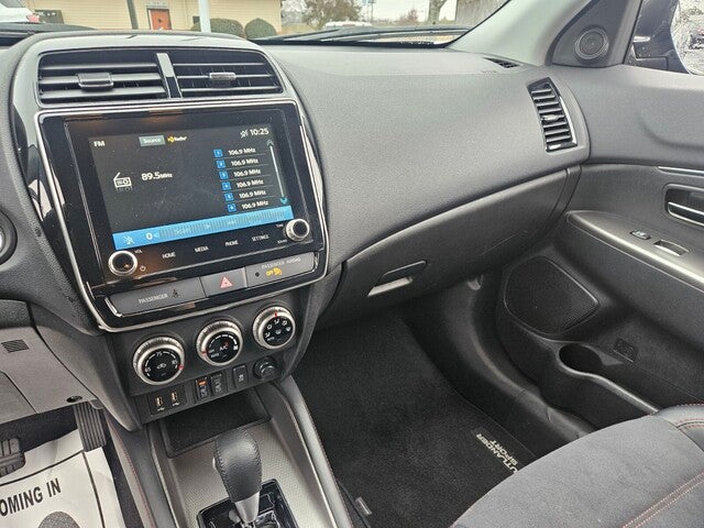 2025 Mitsubishi Outlander Sport 2.0 SE