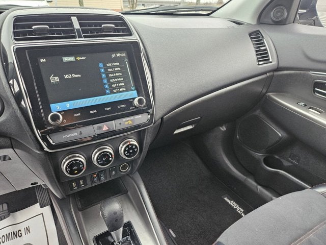 2025 Mitsubishi Outlander Sport 2.0 SE