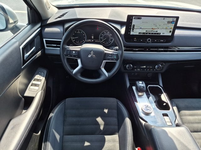 2025 Mitsubishi Outlander Trail Edition
