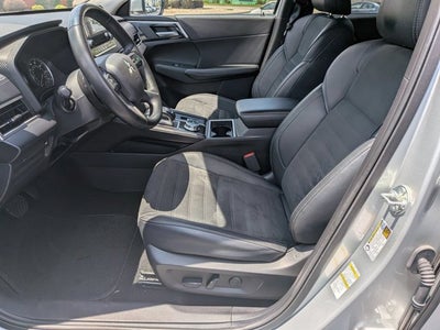 2024 Mitsubishi Outlander SE Black Edition