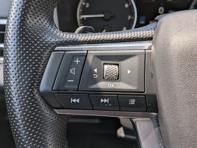 2024 Mitsubishi Outlander SE Black Edition