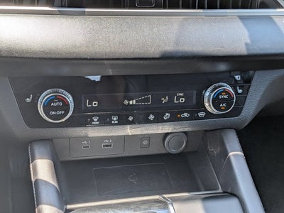 2024 Mitsubishi Outlander SE Black Edition