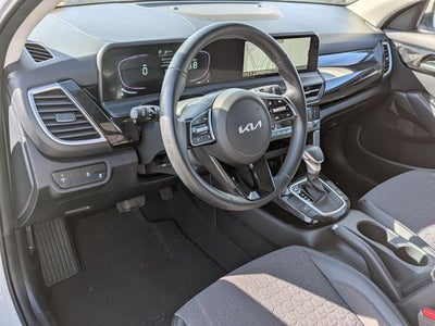 2025 Kia Seltos S