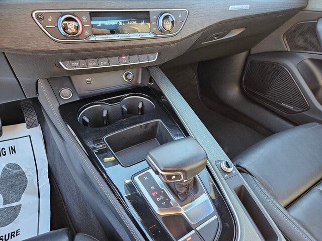 2023 Audi A4 45 S line Premium Plus