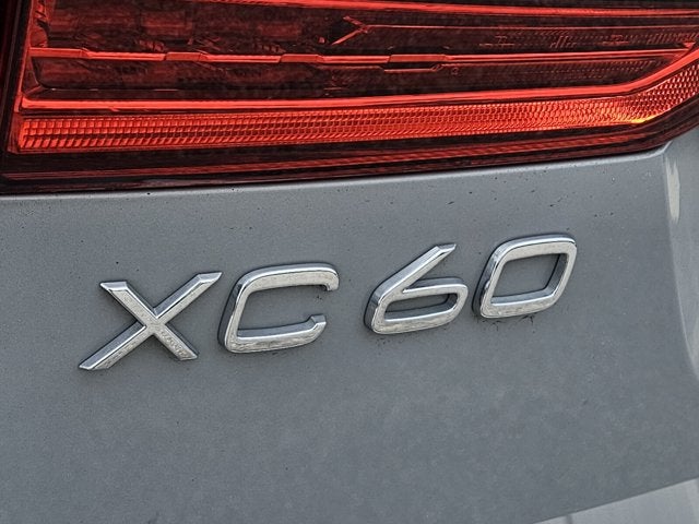 2024 Volvo XC60 Ultimate Dark Theme
