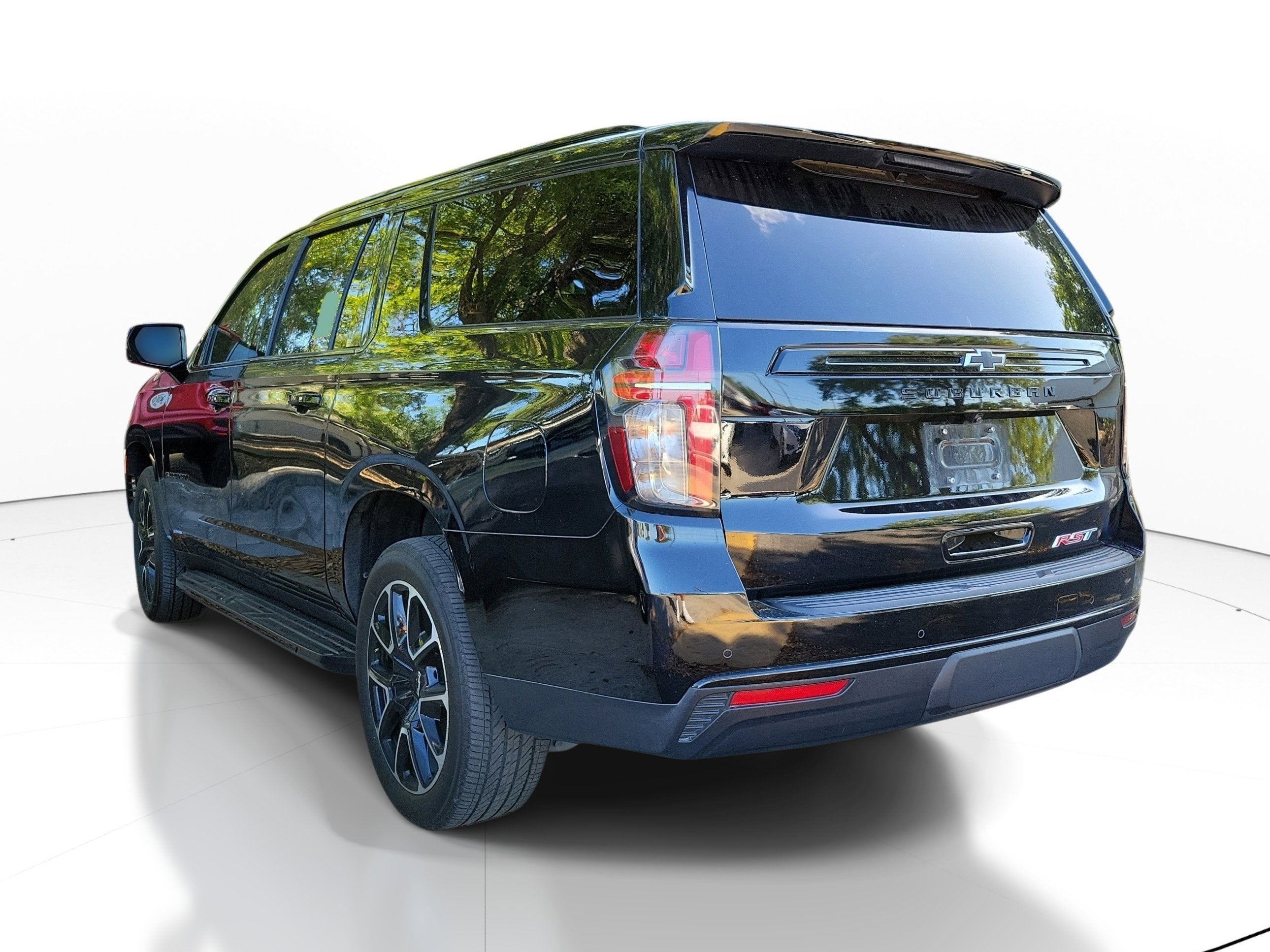 2024 Chevrolet Suburban RST