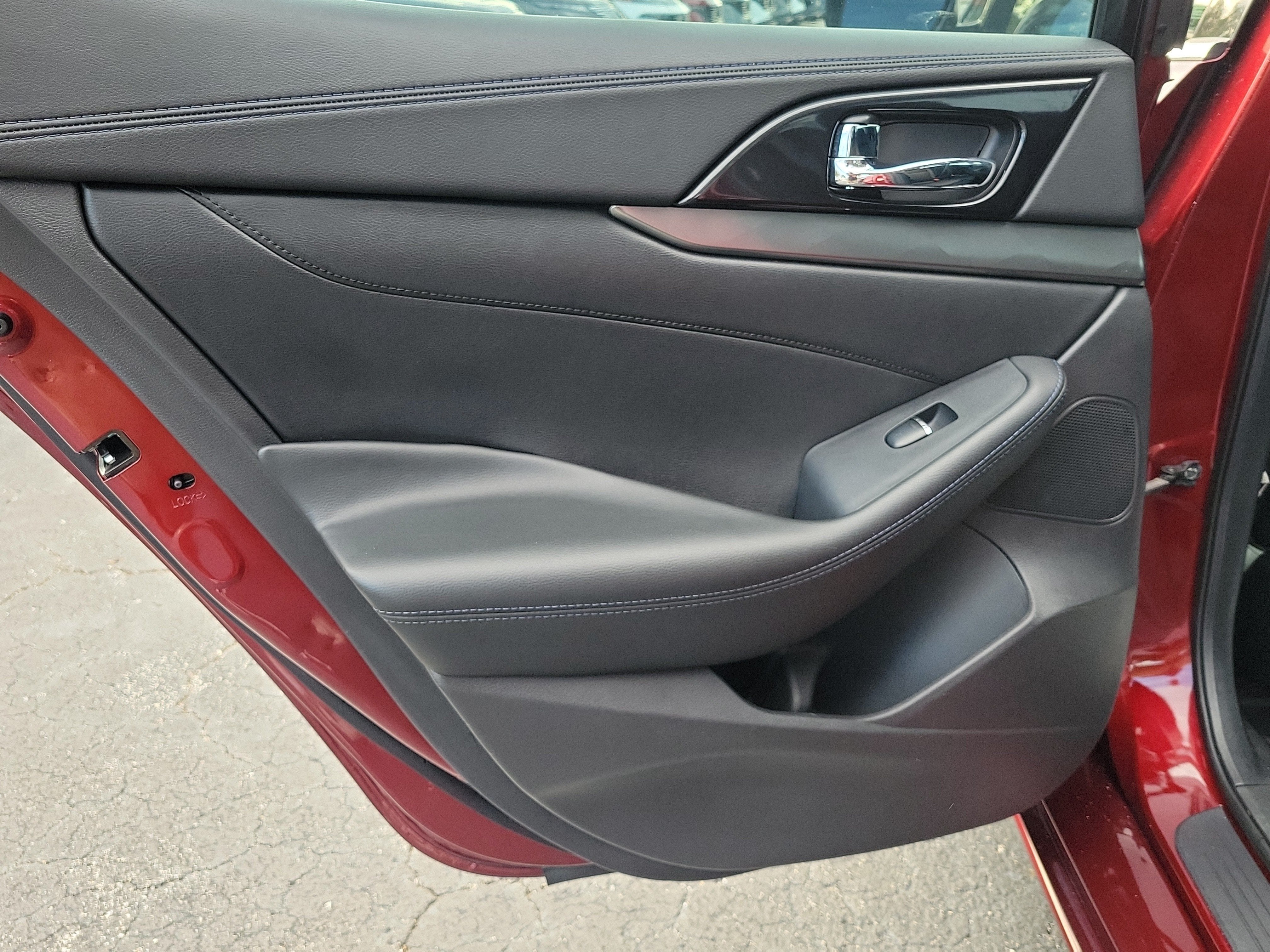 2020 Nissan Maxima S