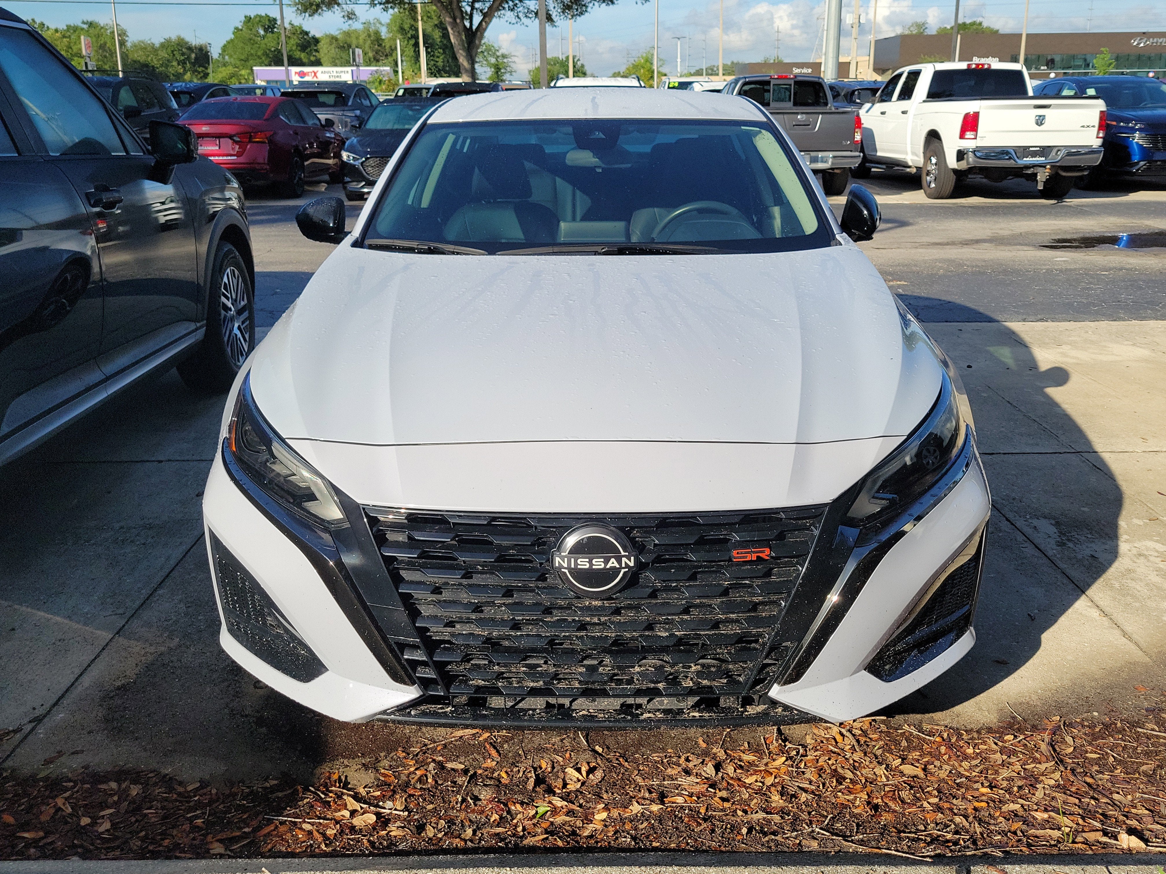 2023 Nissan Altima 2.5 SR