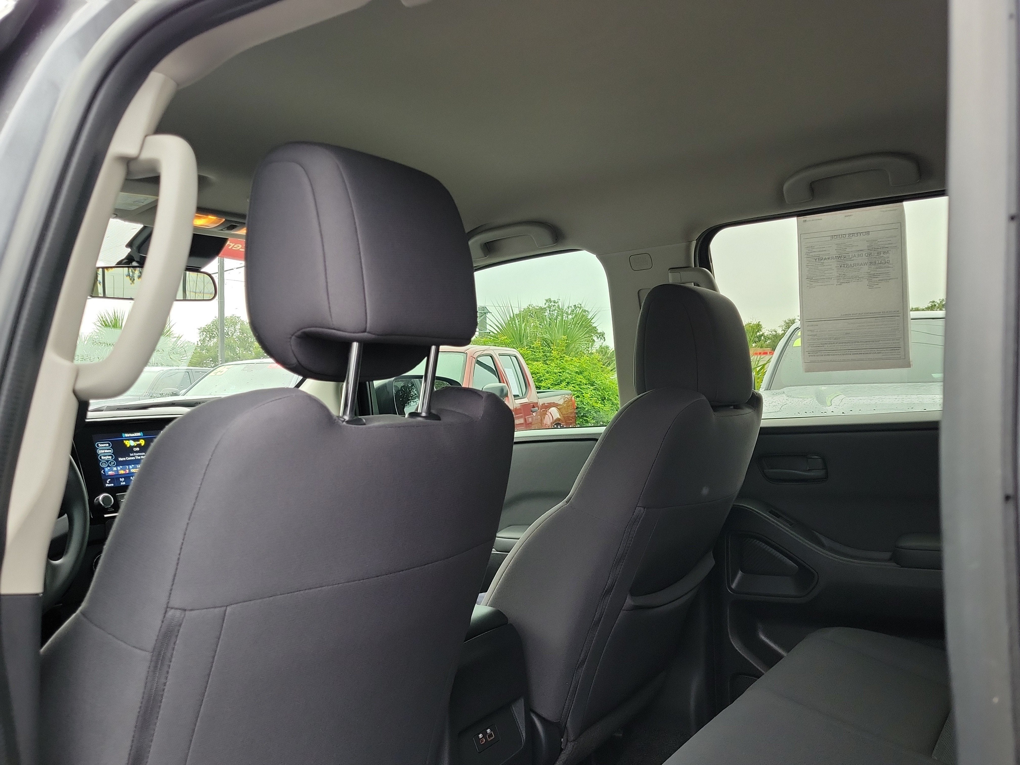 2023 Nissan Frontier S