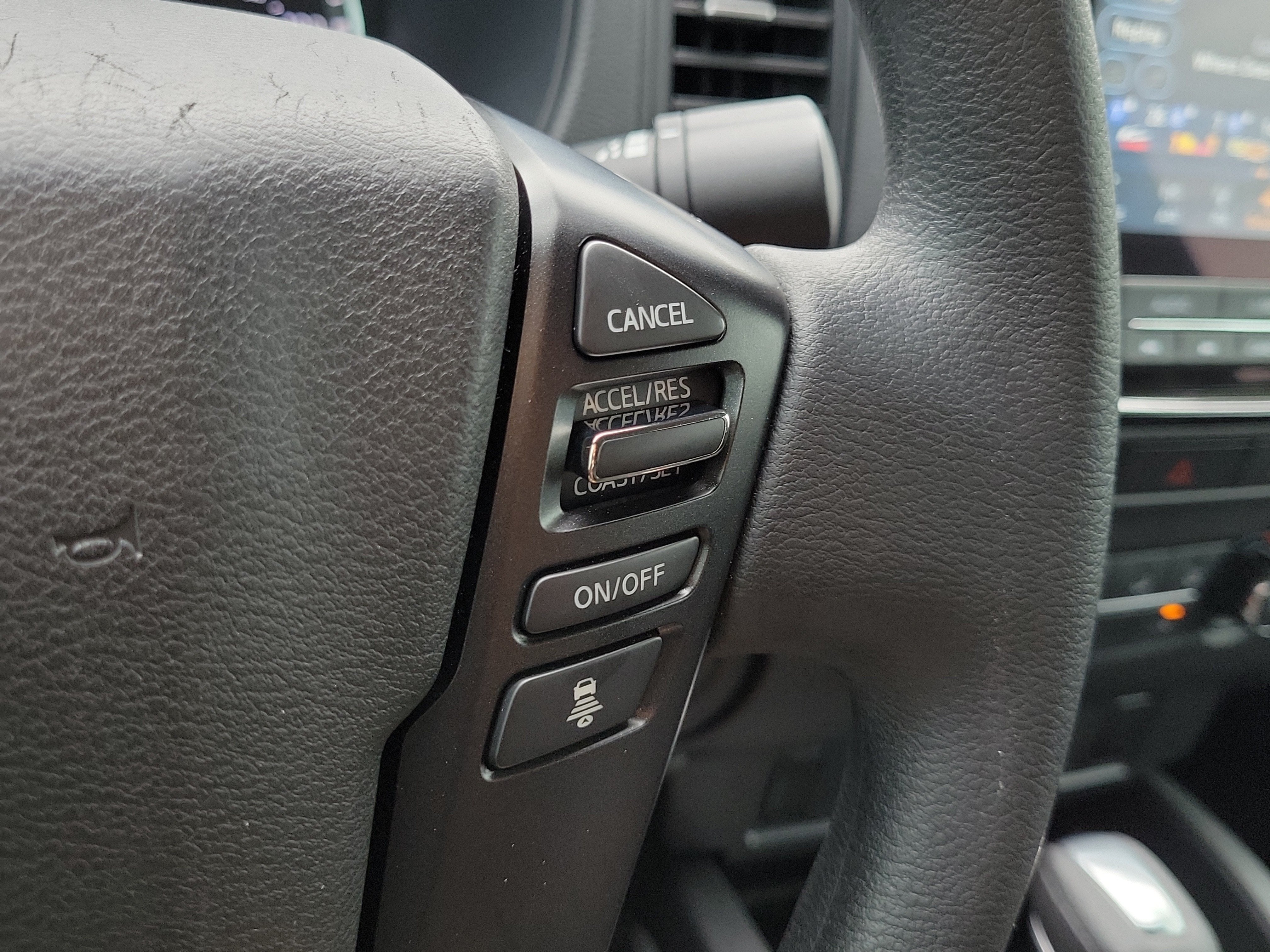 2023 Nissan Frontier S