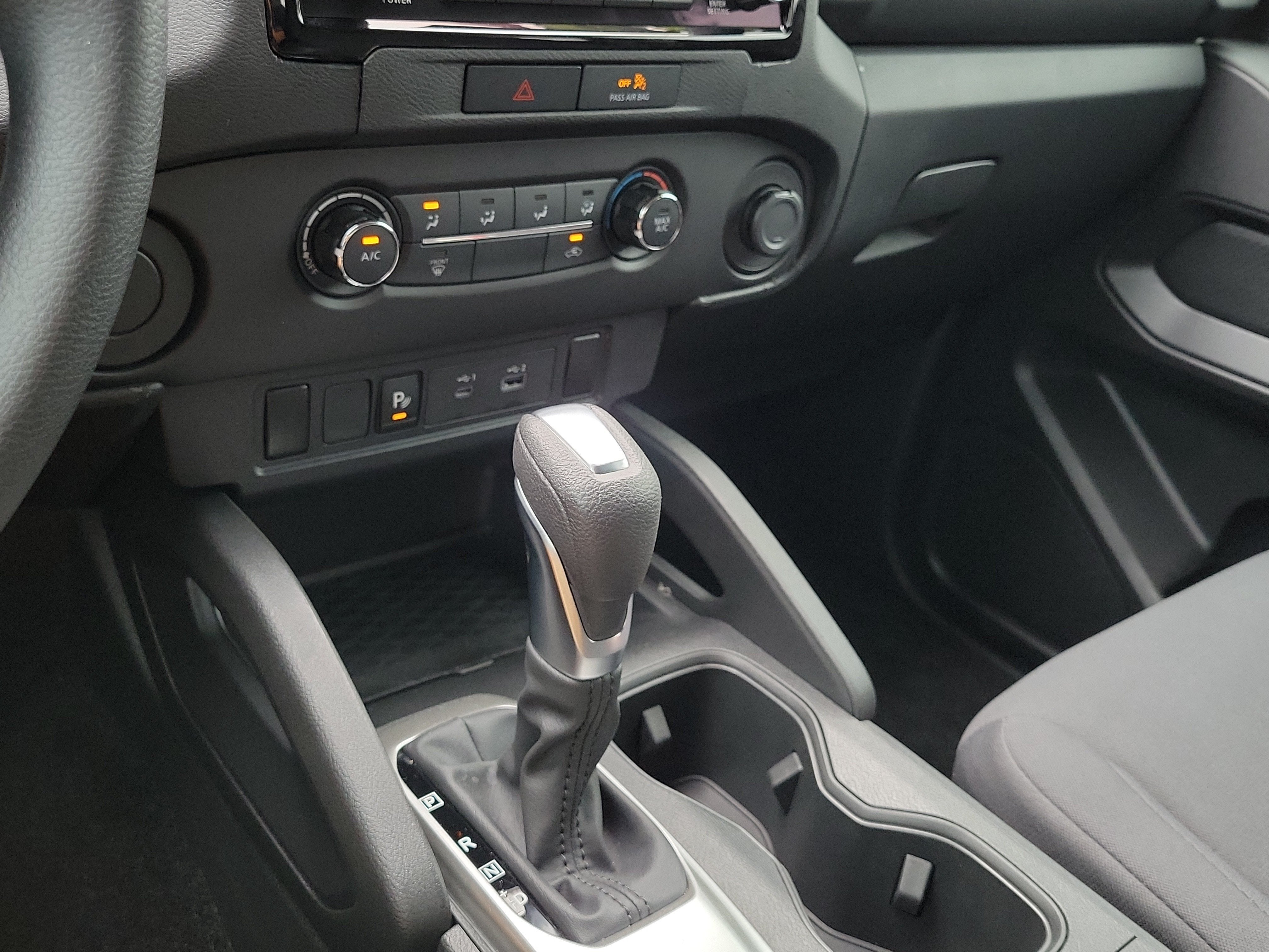 2023 Nissan Frontier S