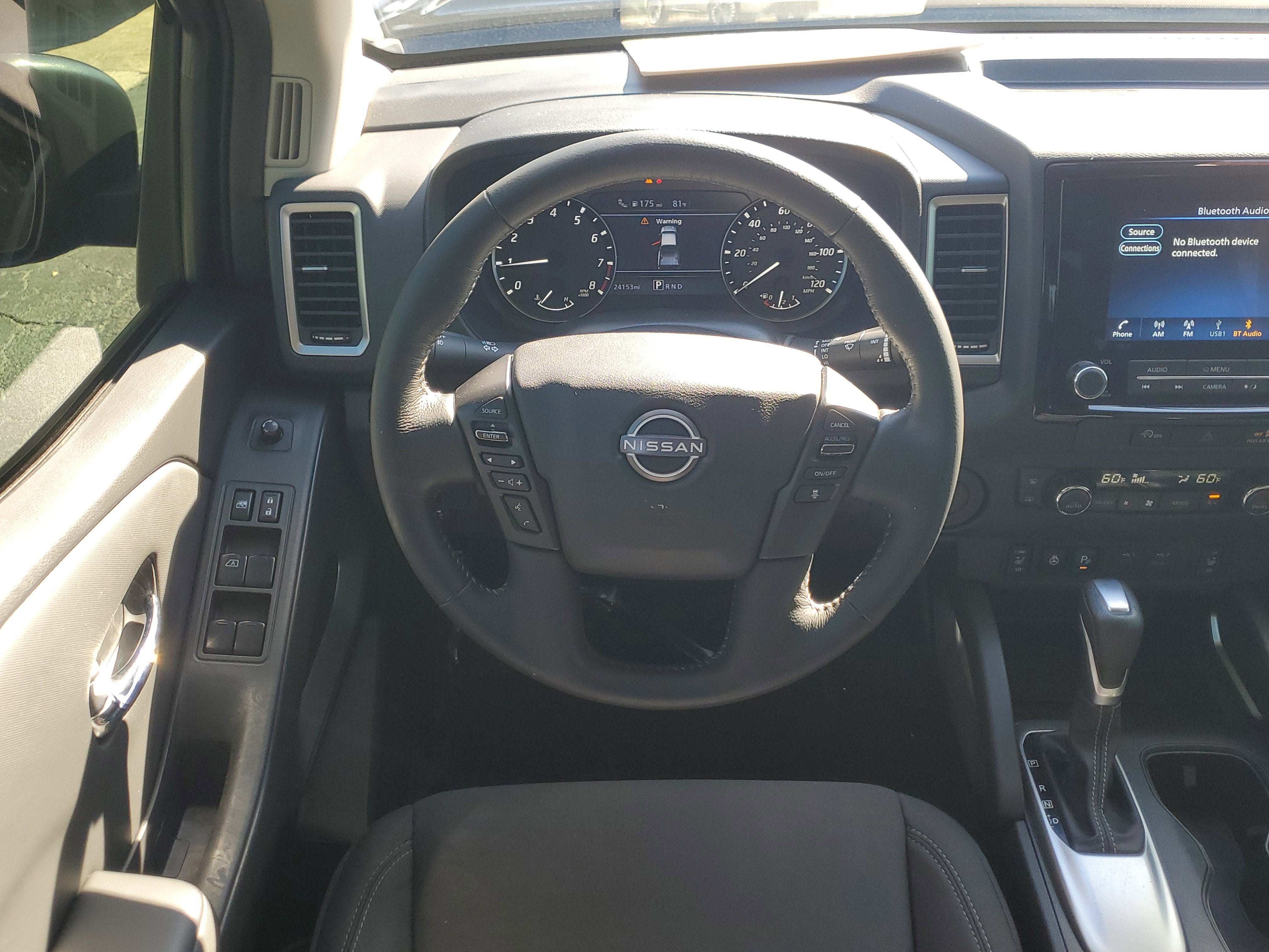 2024 Nissan Frontier SV