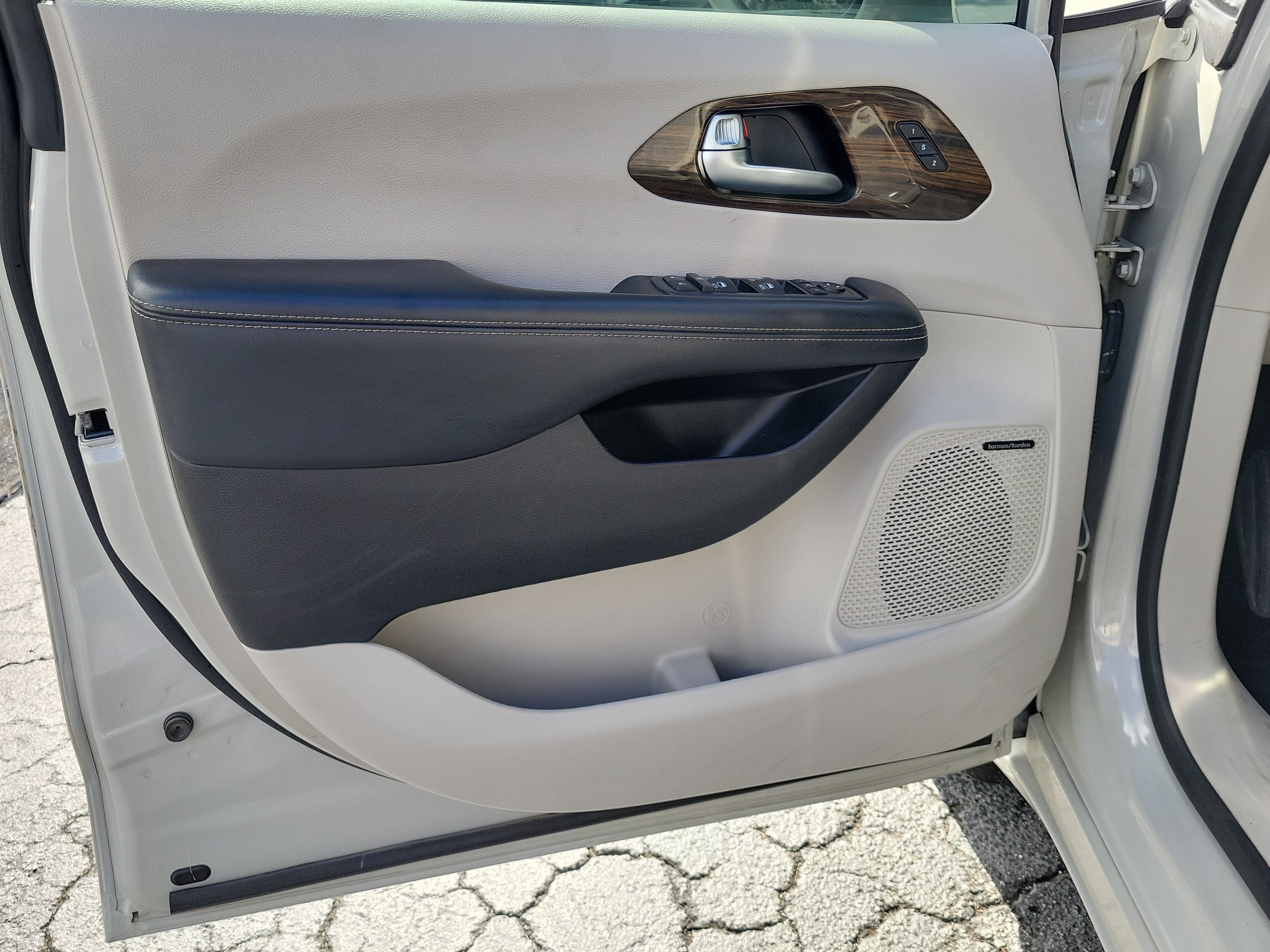 2021 Chrysler Pacifica Limited