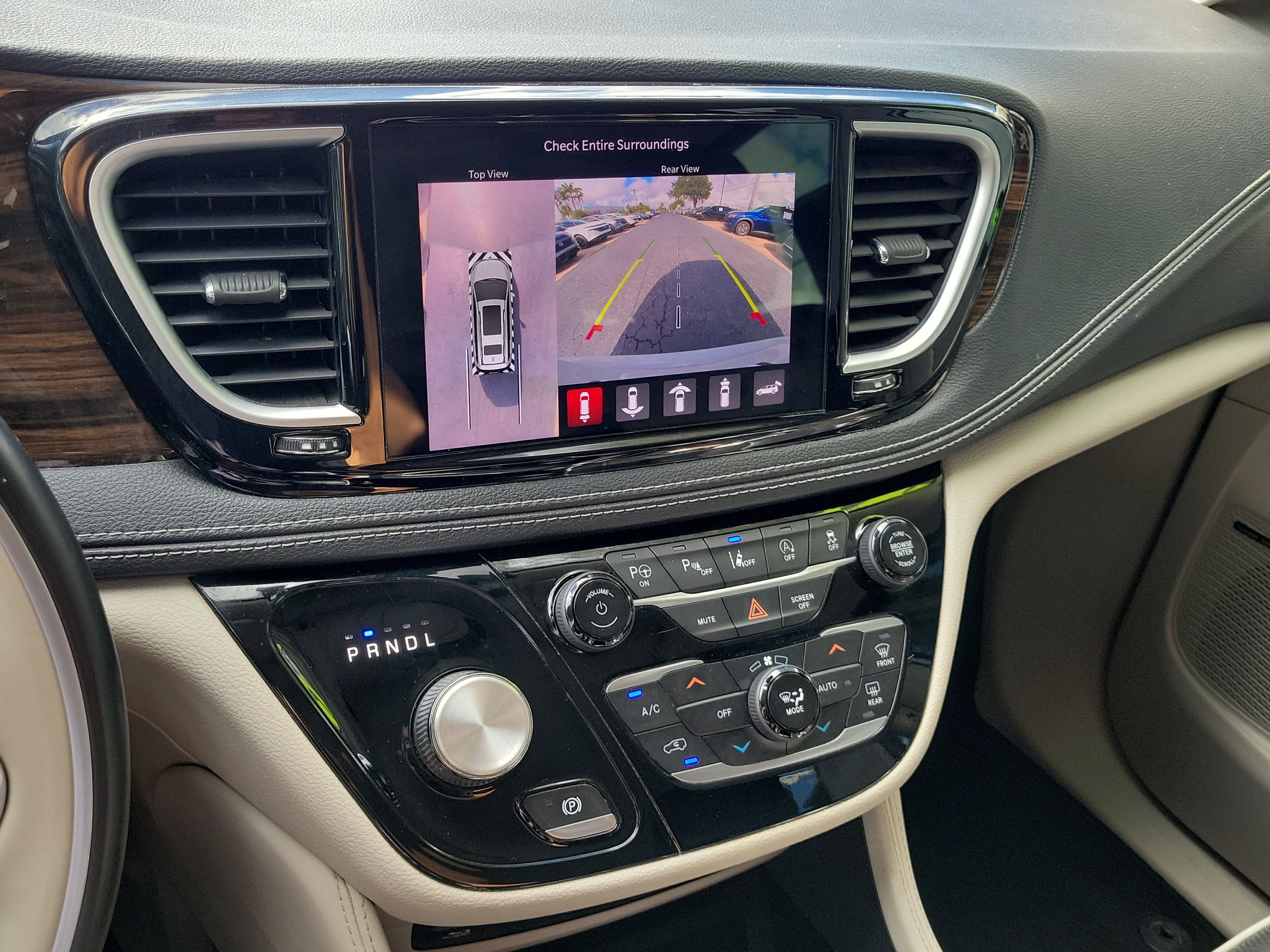 2021 Chrysler Pacifica Limited