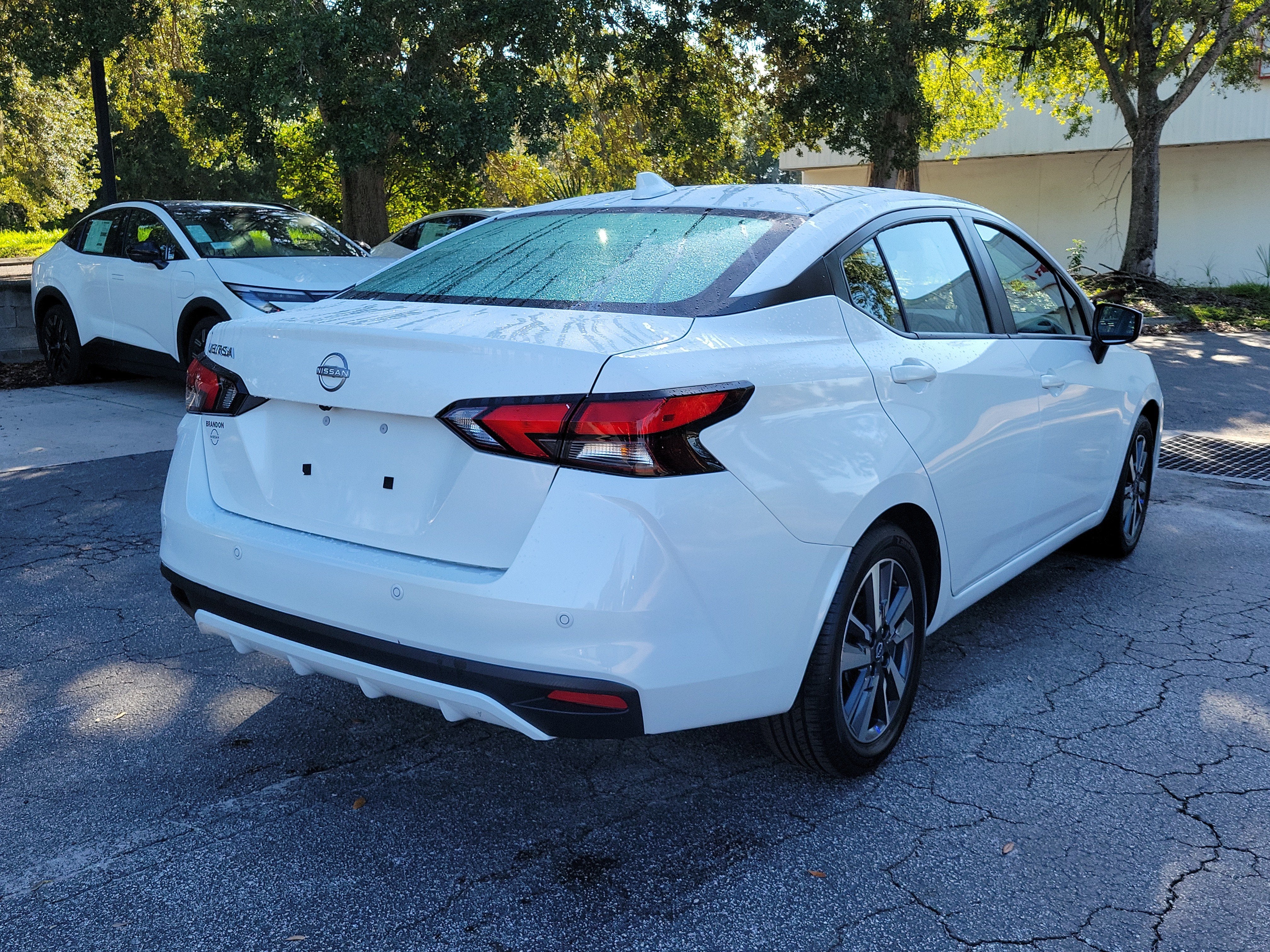 2025 Nissan Versa SV