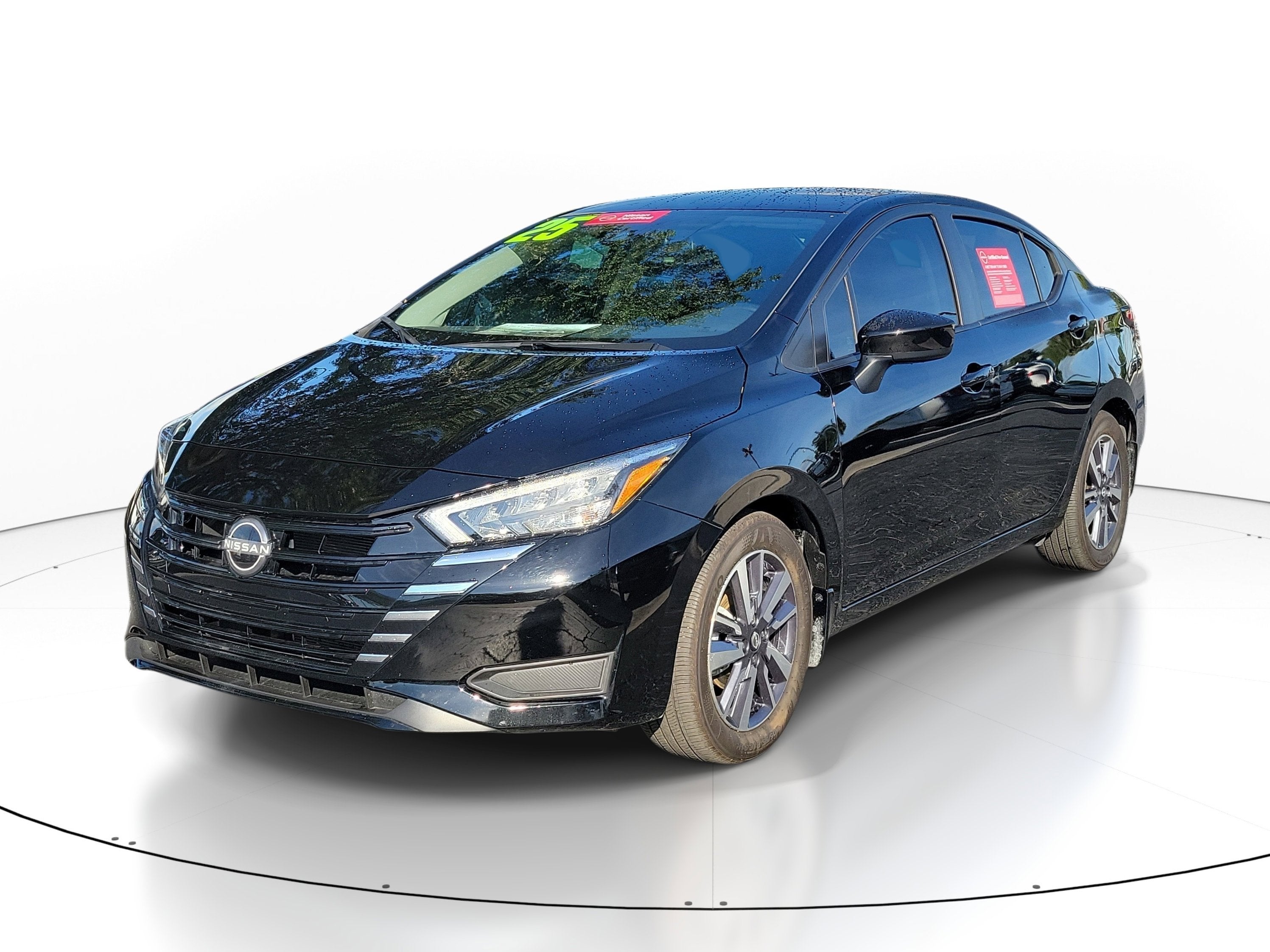 2025 Nissan Versa SV