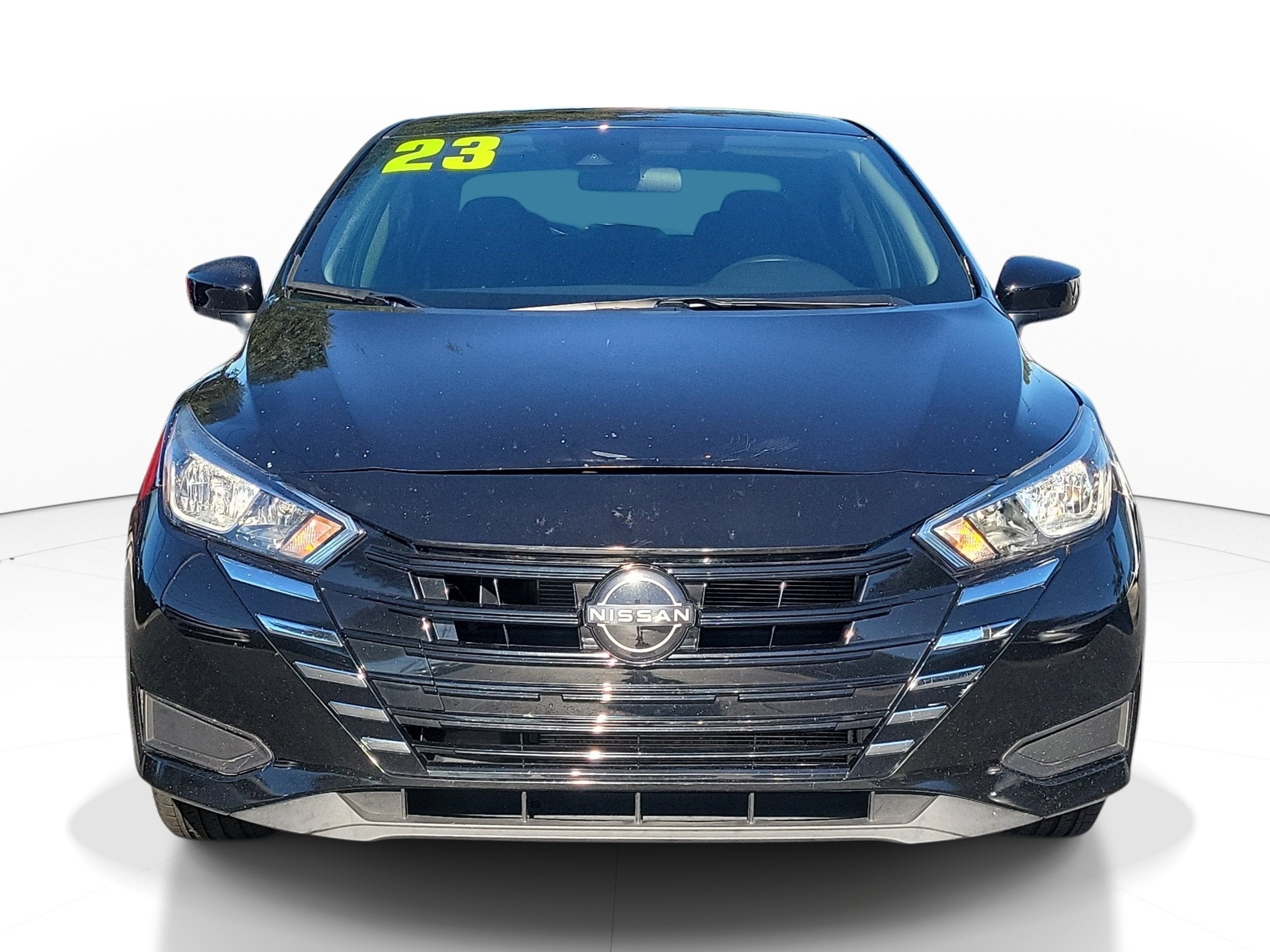 2023 Nissan Versa SV