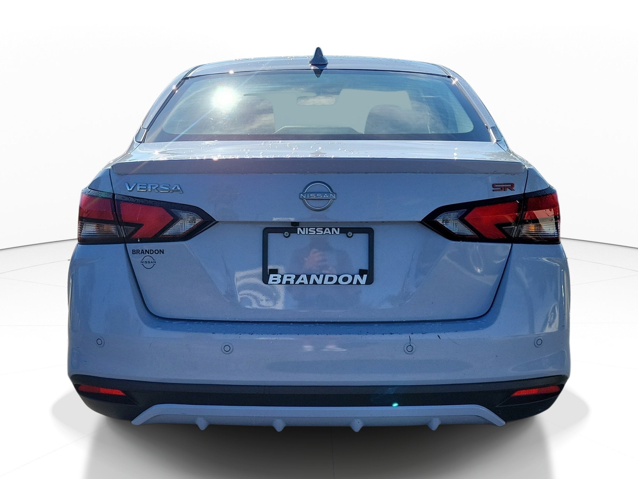 2024 Nissan Versa SR