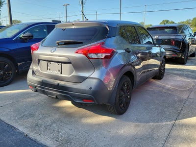 2020 Nissan Kicks S