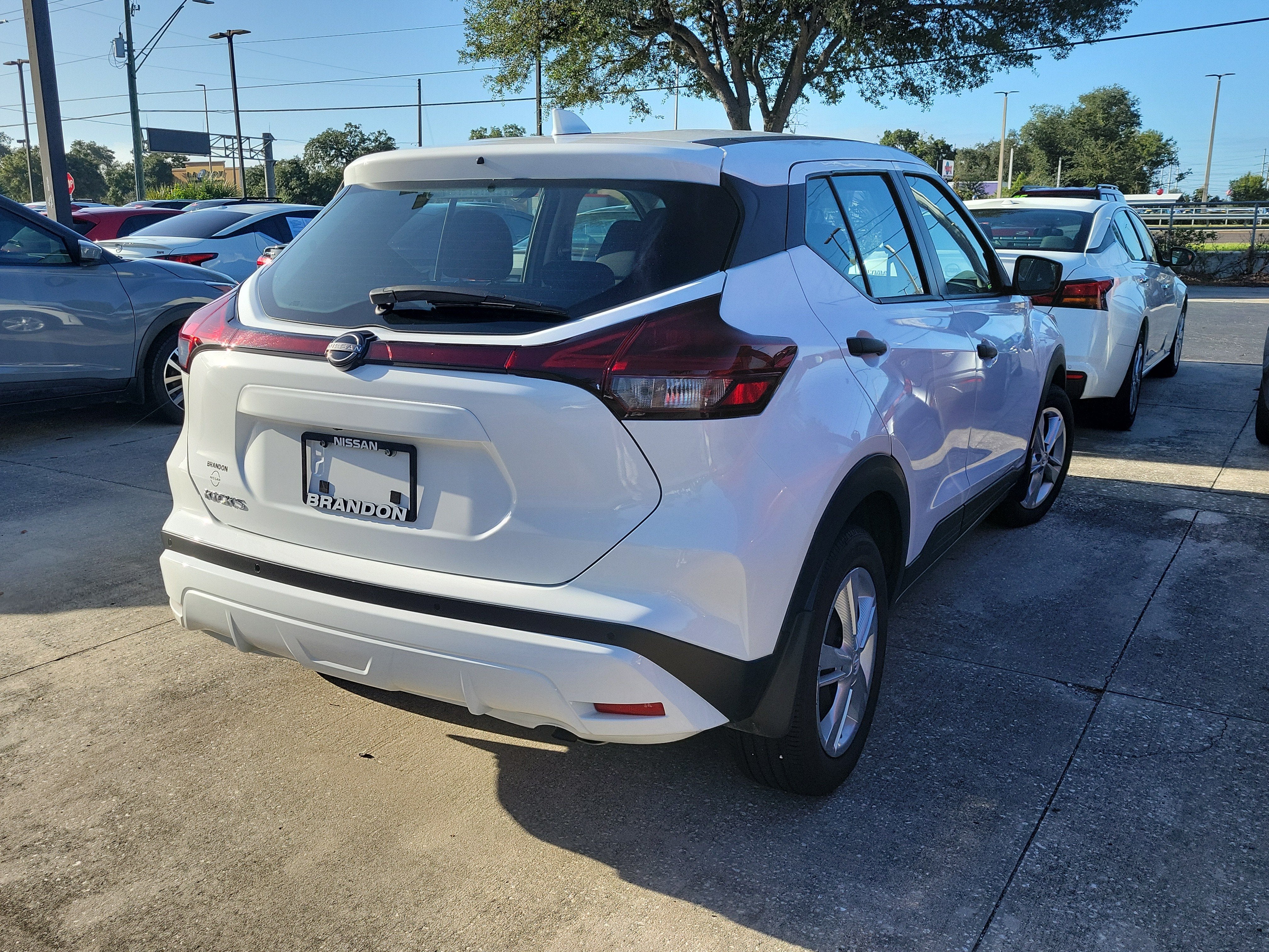 2025 Nissan Kicks Play S