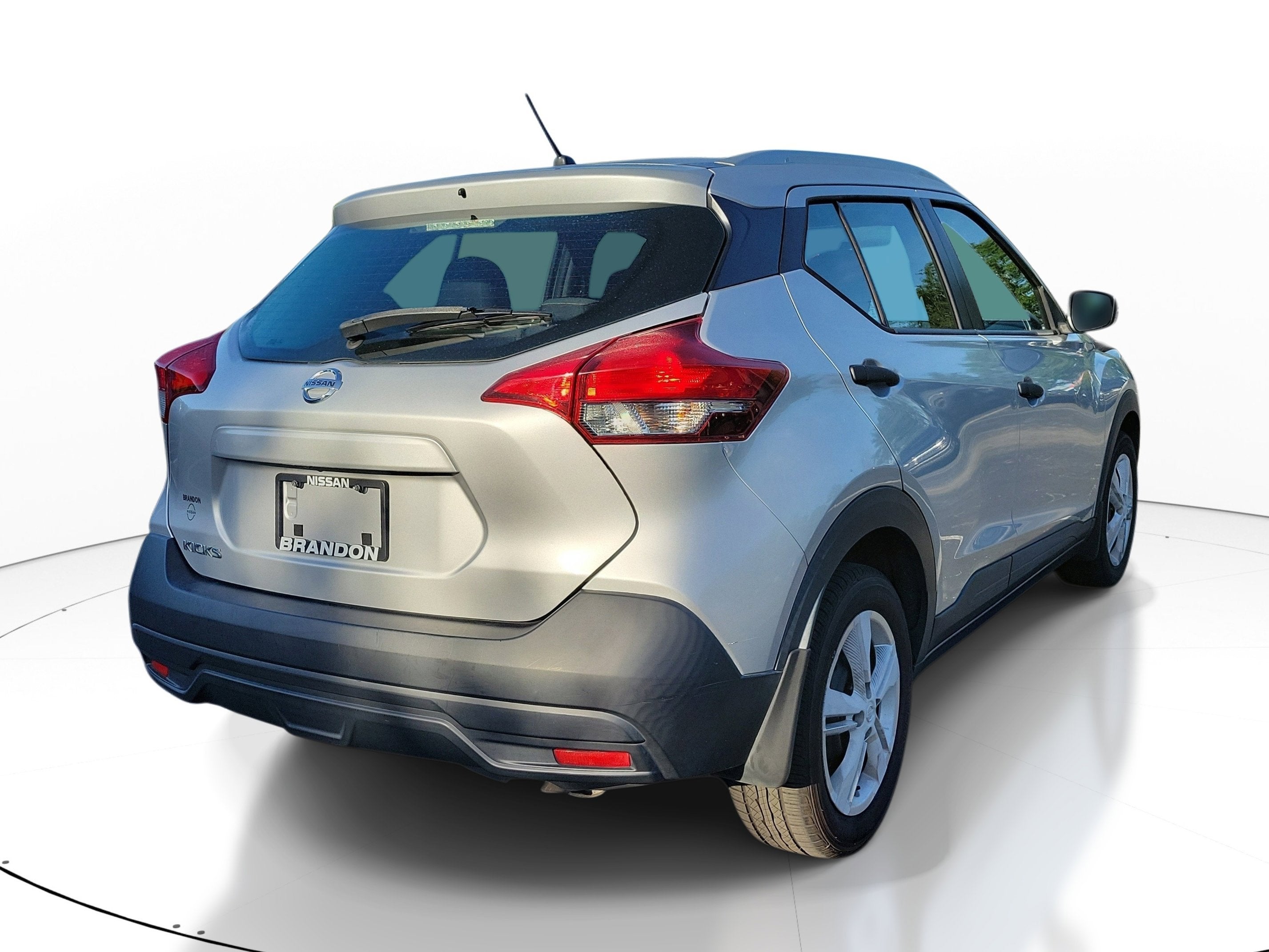 2019 Nissan Kicks S