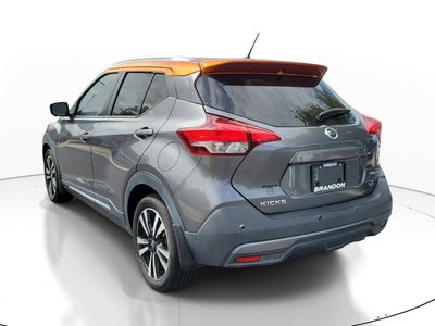 2020 Nissan Kicks SR