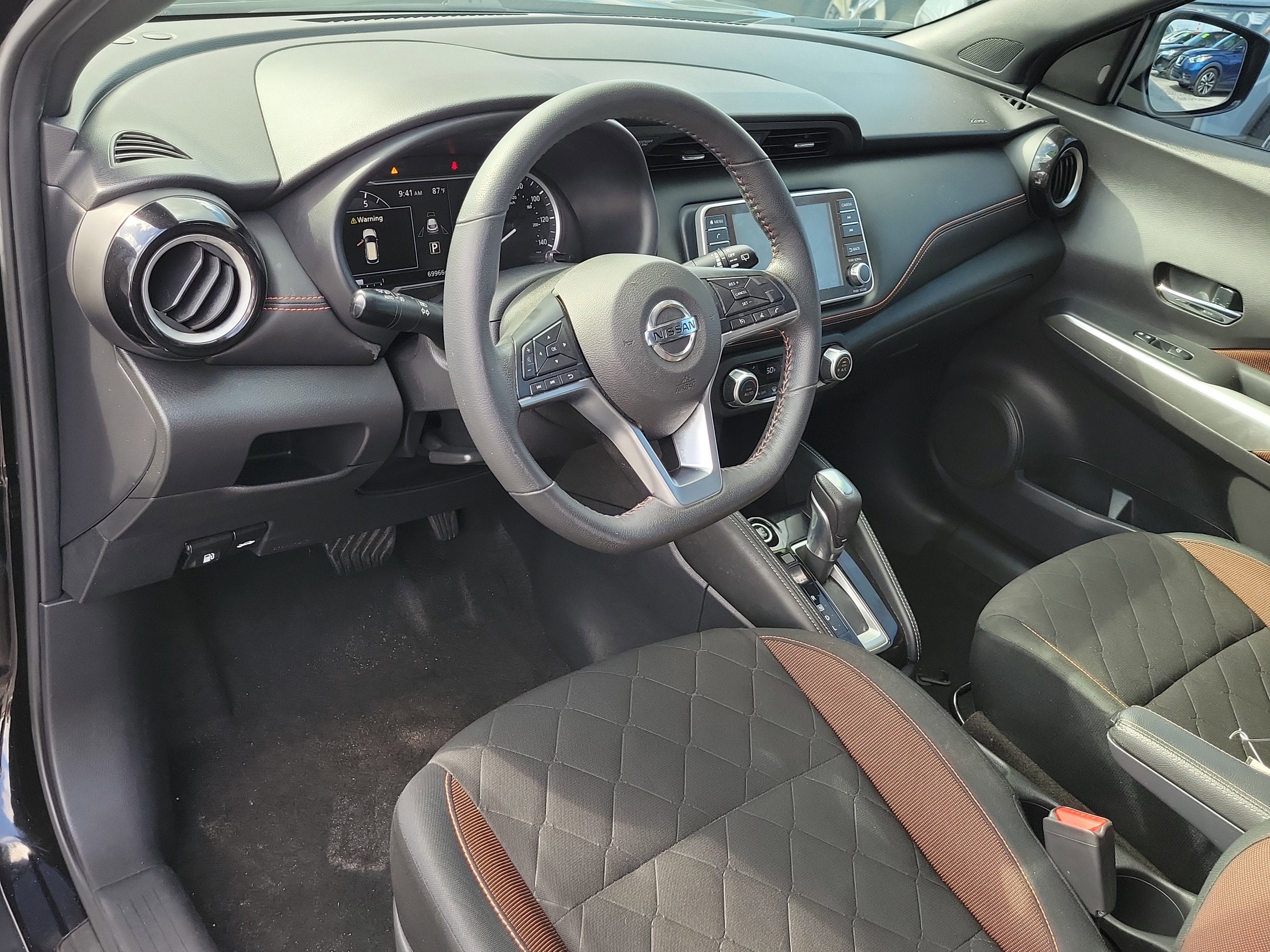 2020 Nissan Kicks SR