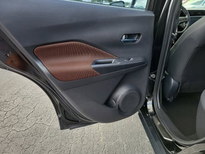 2020 Nissan Kicks SR