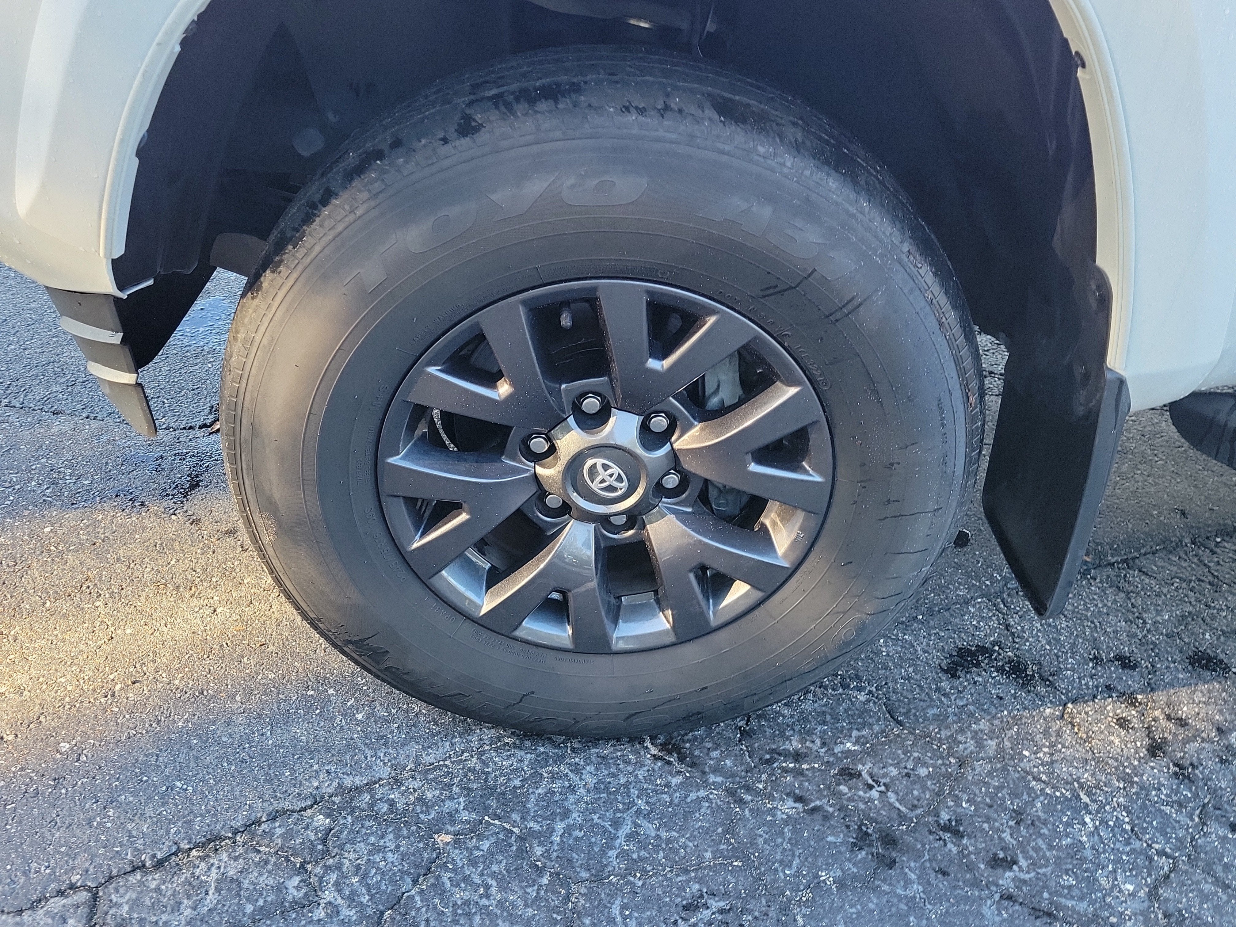 2022 Toyota Tacoma 2WD SR5