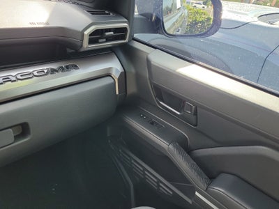 2024 Toyota Tacoma 4WD SR5