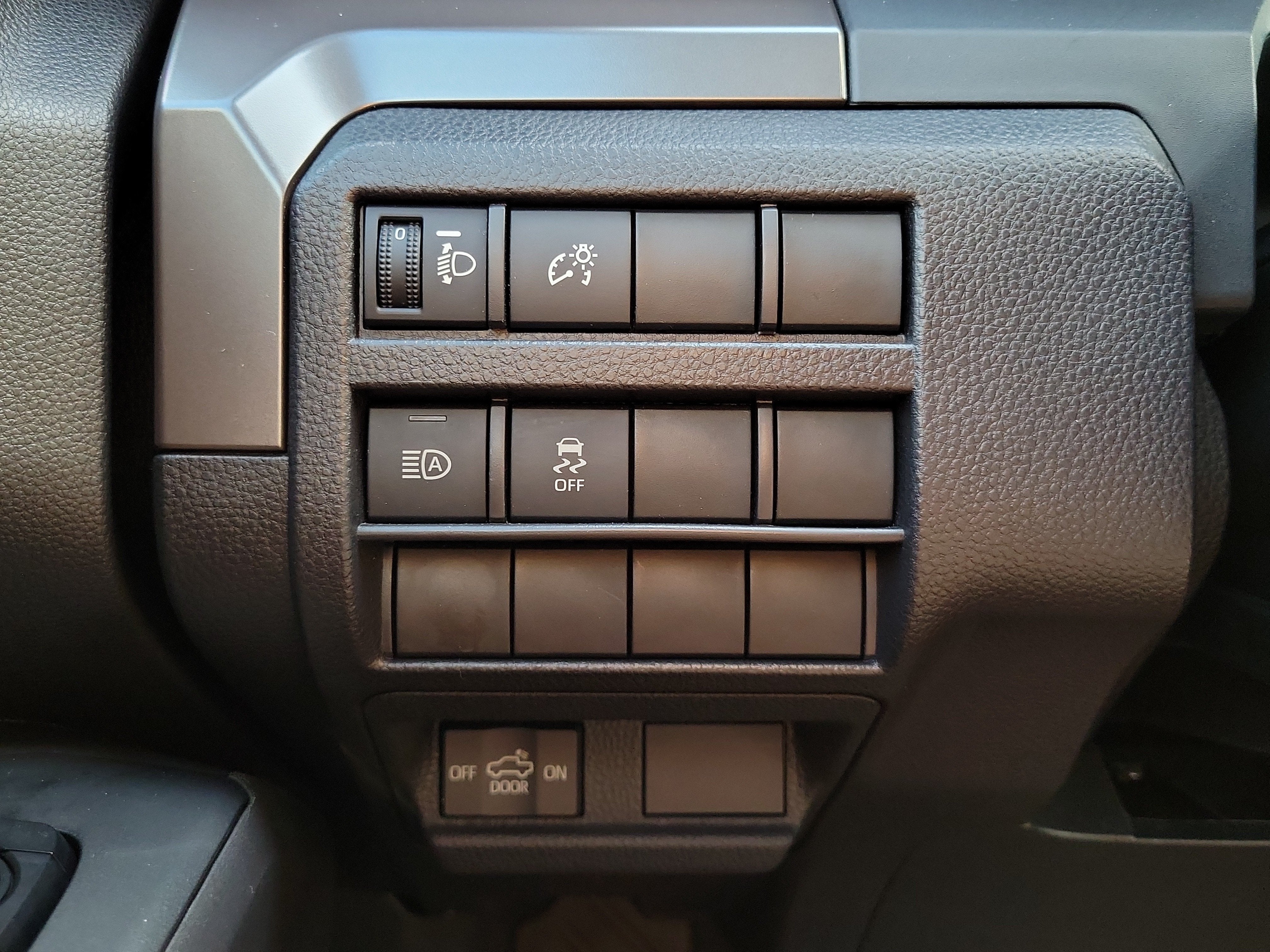 2024 Toyota Tacoma 4WD SR5