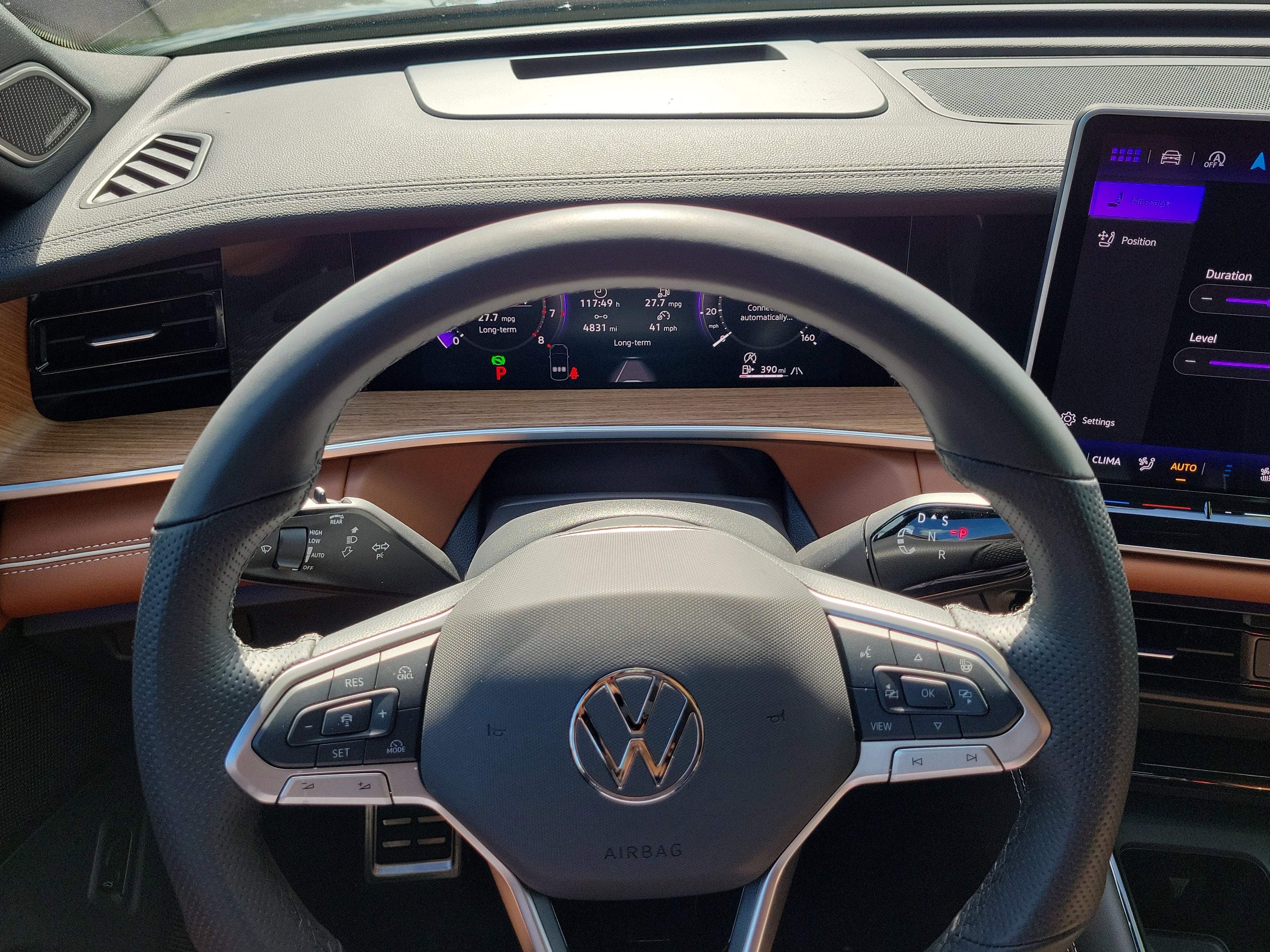 2025 Volkswagen Tiguan SEL R-Line