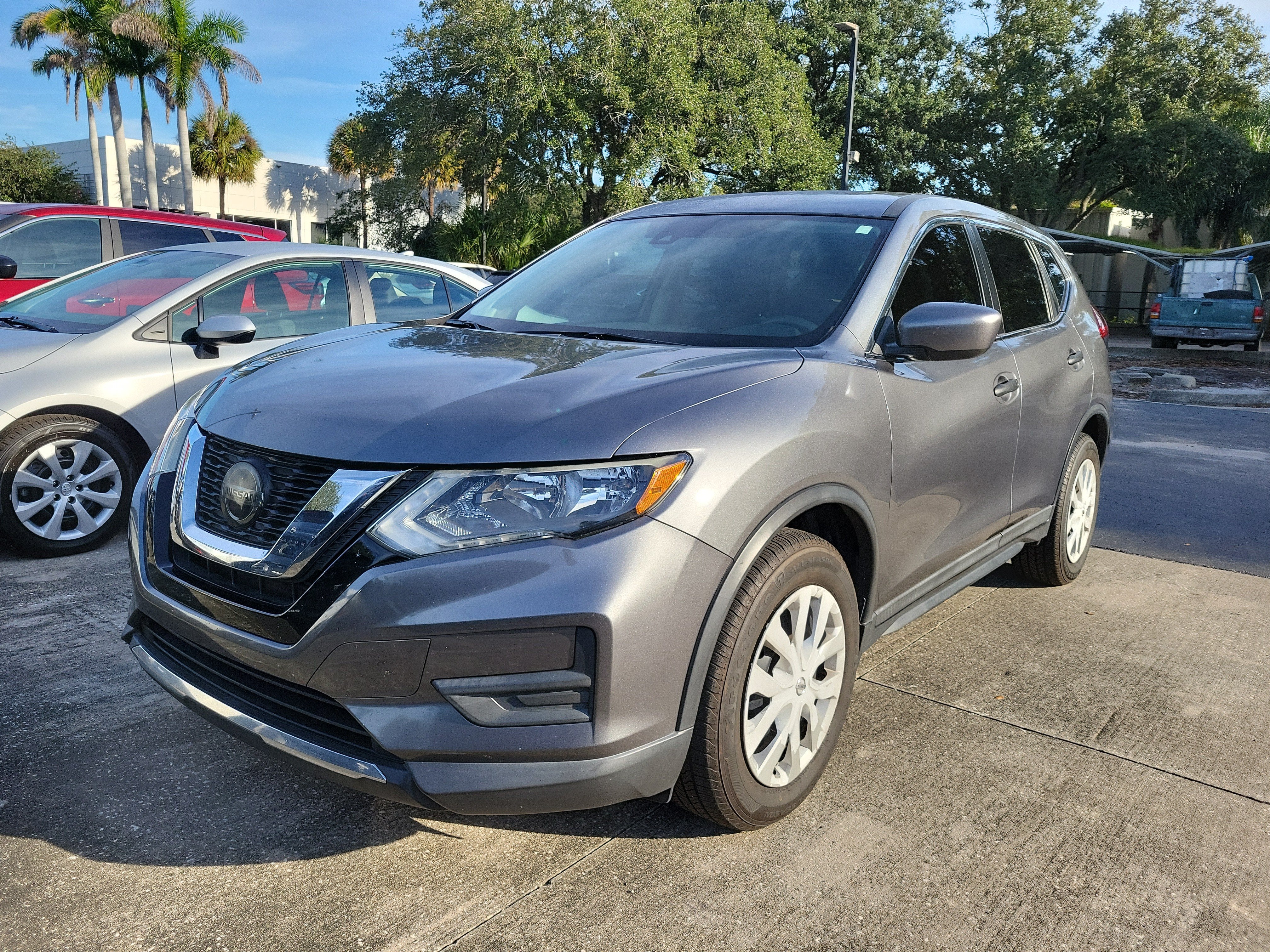 2020 Nissan Rogue S