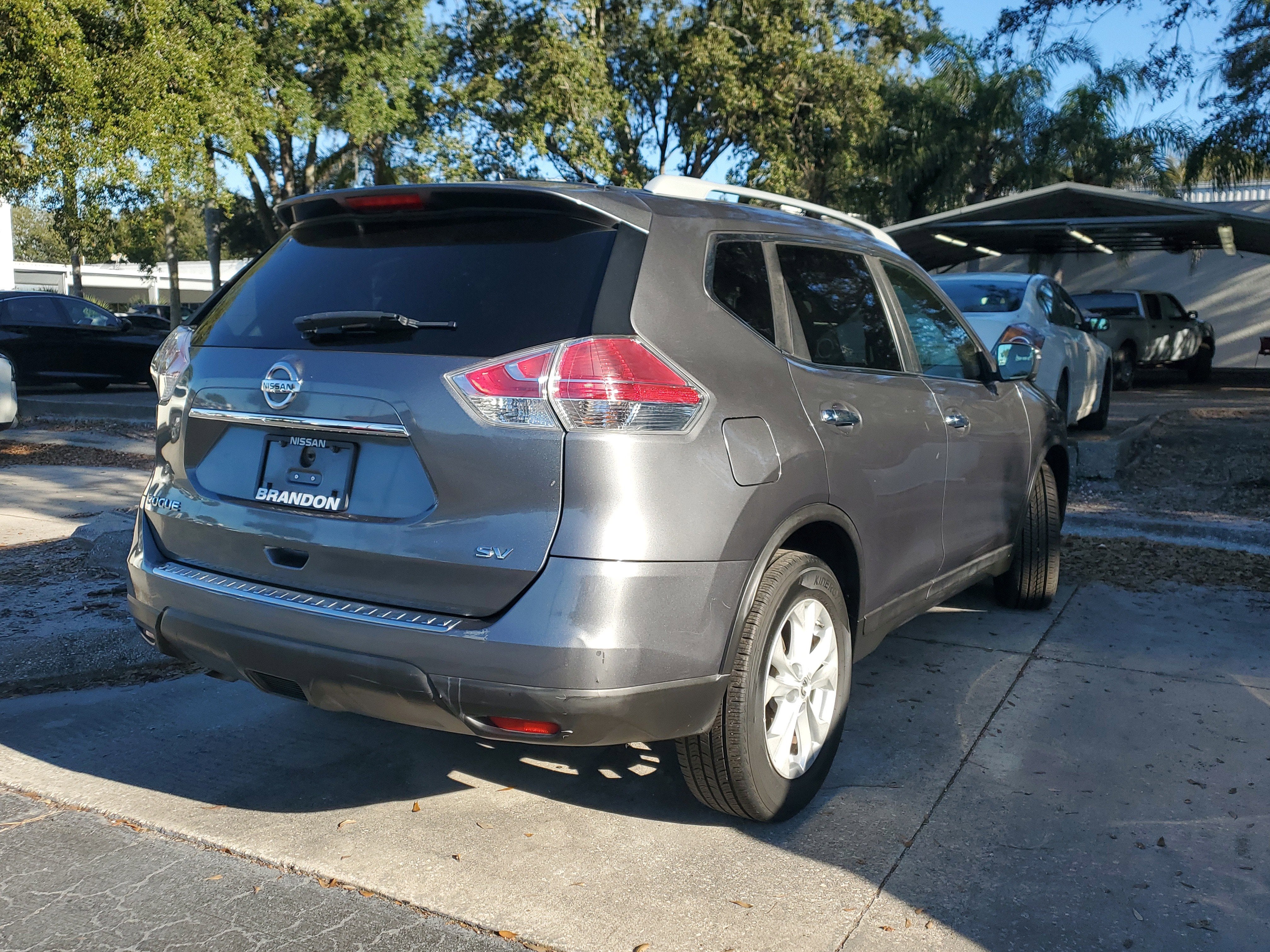 2016 Nissan Rogue SV