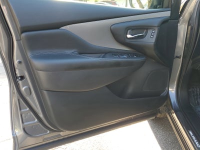 2022 Nissan Murano SL