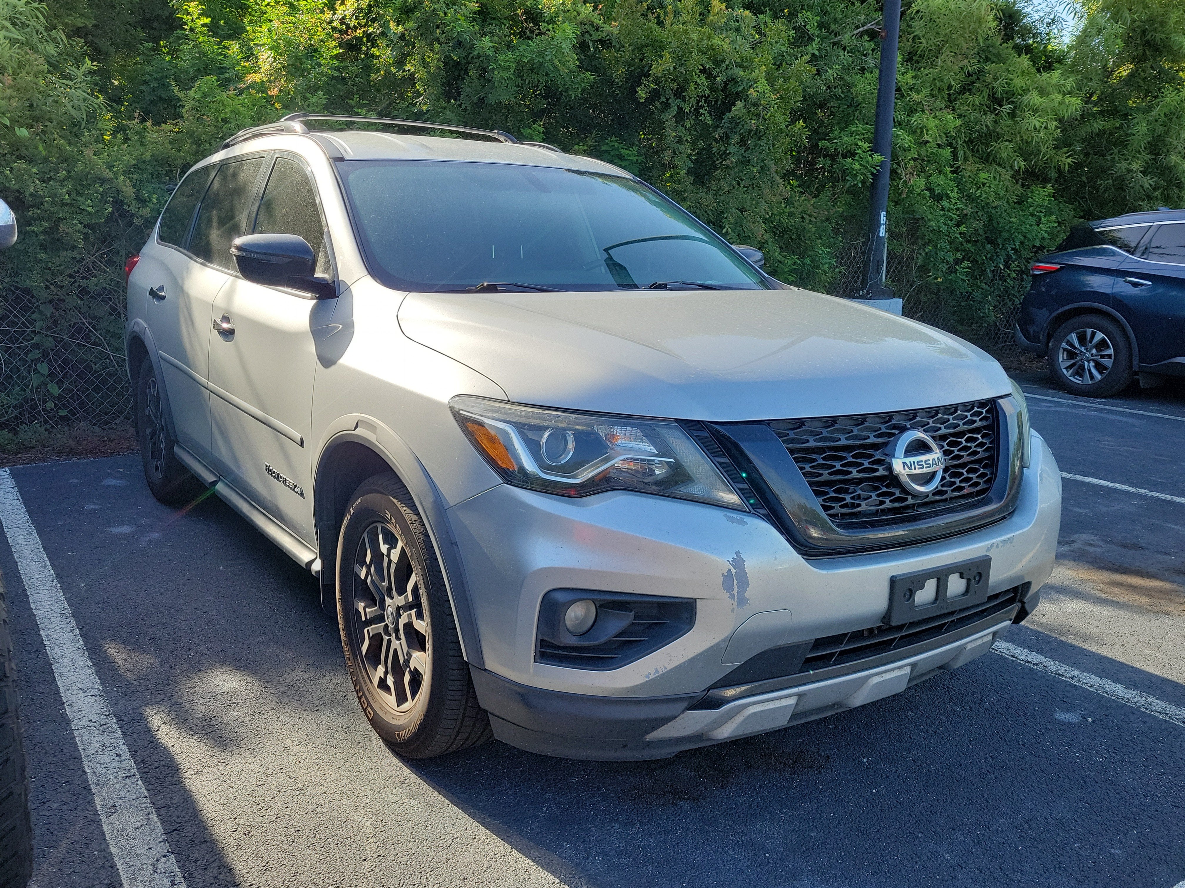 2019 Nissan Pathfinder SV