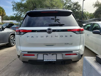 2024 Nissan Pathfinder Platinum
