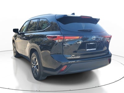 2026 Toyota Highlander XLE