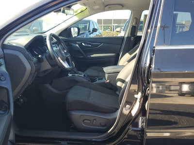 2021 Nissan Rogue Sport SV