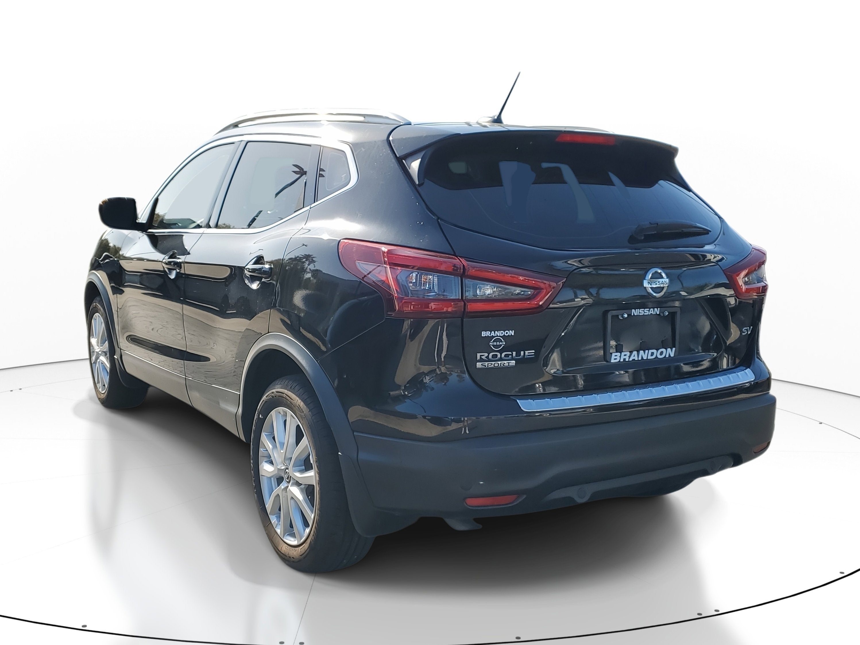 2021 Nissan Rogue Sport SV