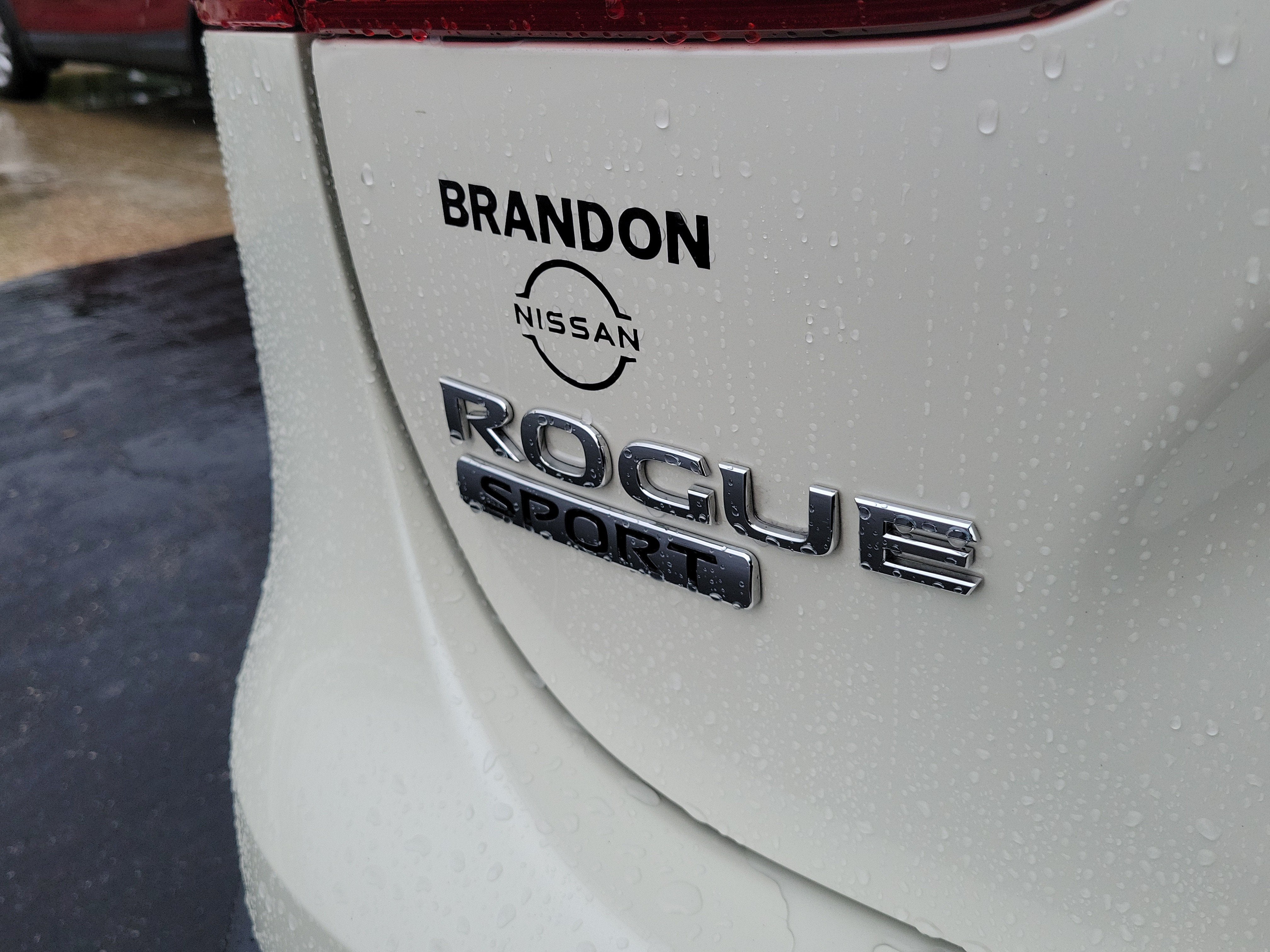 2022 Nissan Rogue Sport SL